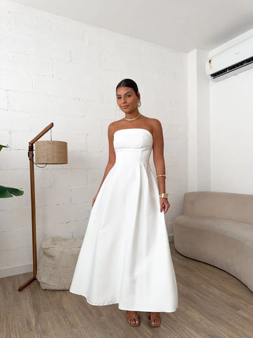 Vestido Selena – Elegância Atemporal